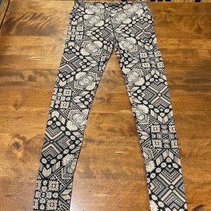 NWOT LulaRoe OS Leggings